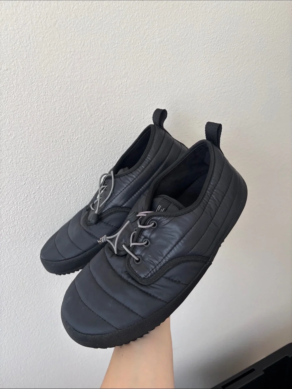 Holden puffy slipper